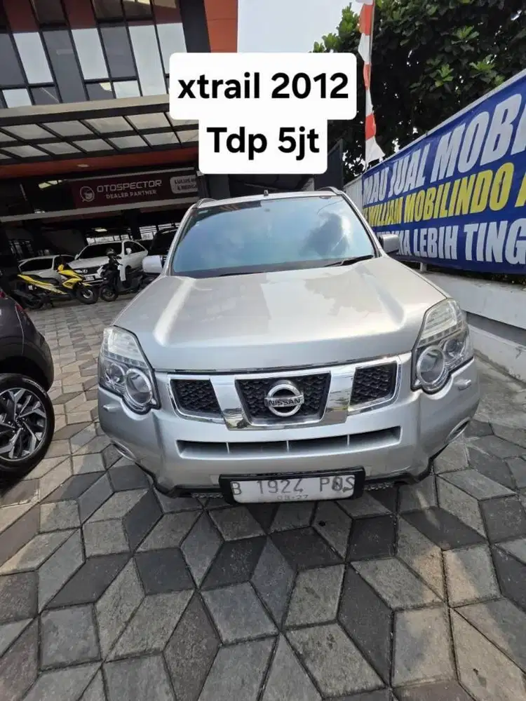 Nissan Xtrail 2.0 Matic Tahun 2012 Kondisi Mulus Terawat Istimewa