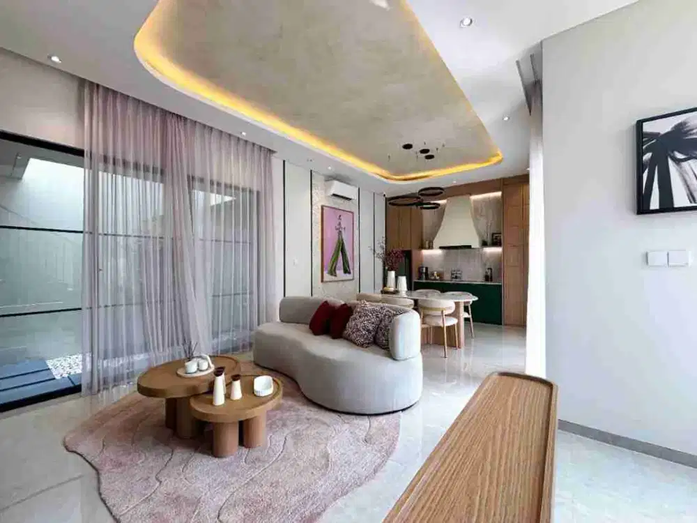 (Ada Balkon) Rumah Grand Wisata 4 KT Modern Mediteranian, Bekasi