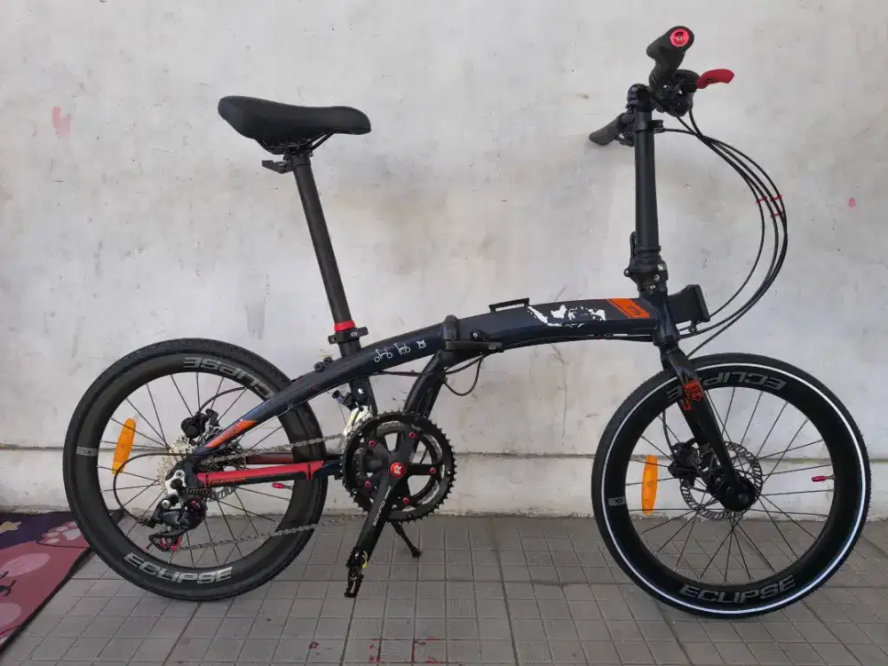 Sepeda lipat element ecosmo z9
