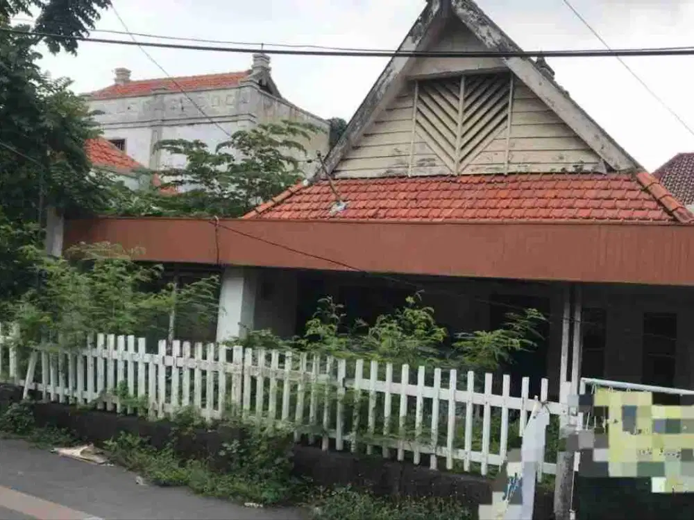 Dijual Cepat Rumah Lama Hitung Tanah di Jl Ogan Surabaya Pusat