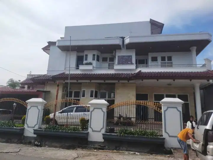 Di Jual RuMah Strategis,Tidak Jauh Dari Pantai Padang,️
