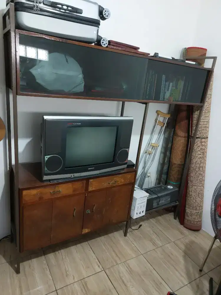 Buffet Rak TV Jati P 175 x L 40 x T 180