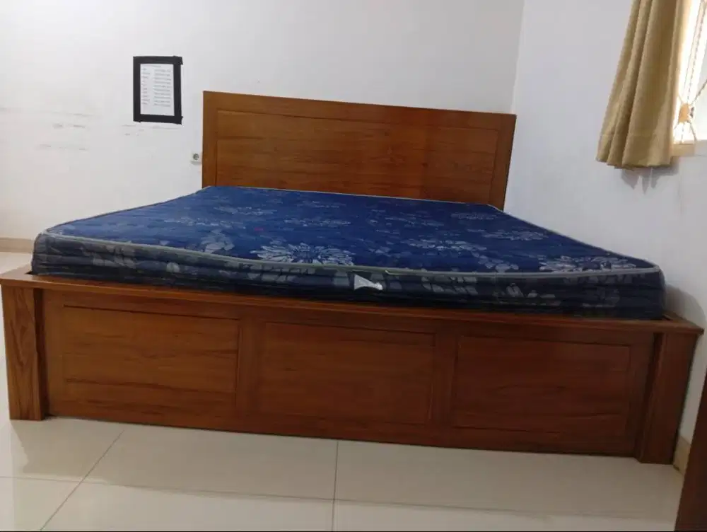 Ranjang tidur & spring bed merk lotus