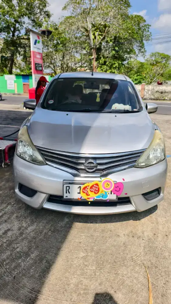 GRAND LIVINA 2014 DIJUAL