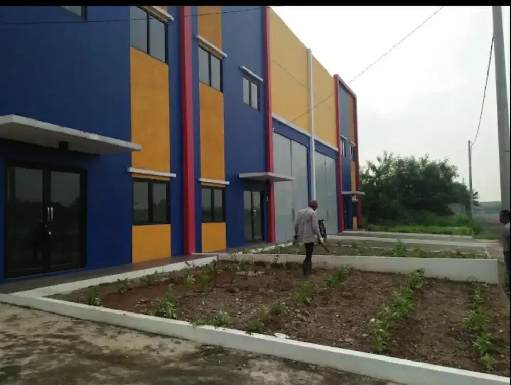 DI CARI SATPAM PROYEK, OFFICE BOY, TUKANG KEBUN, MARKETING !!