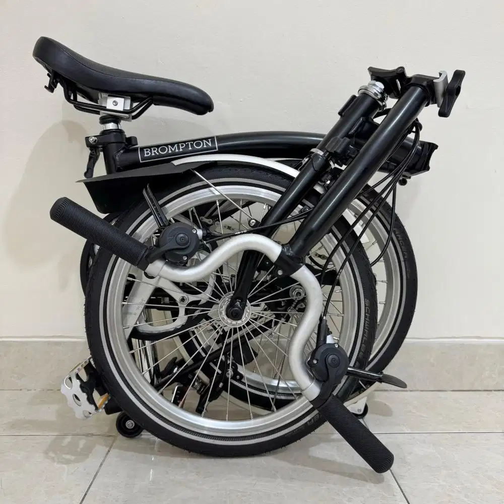BROMPTON M6L BLACK 2020 - LIKE NEW