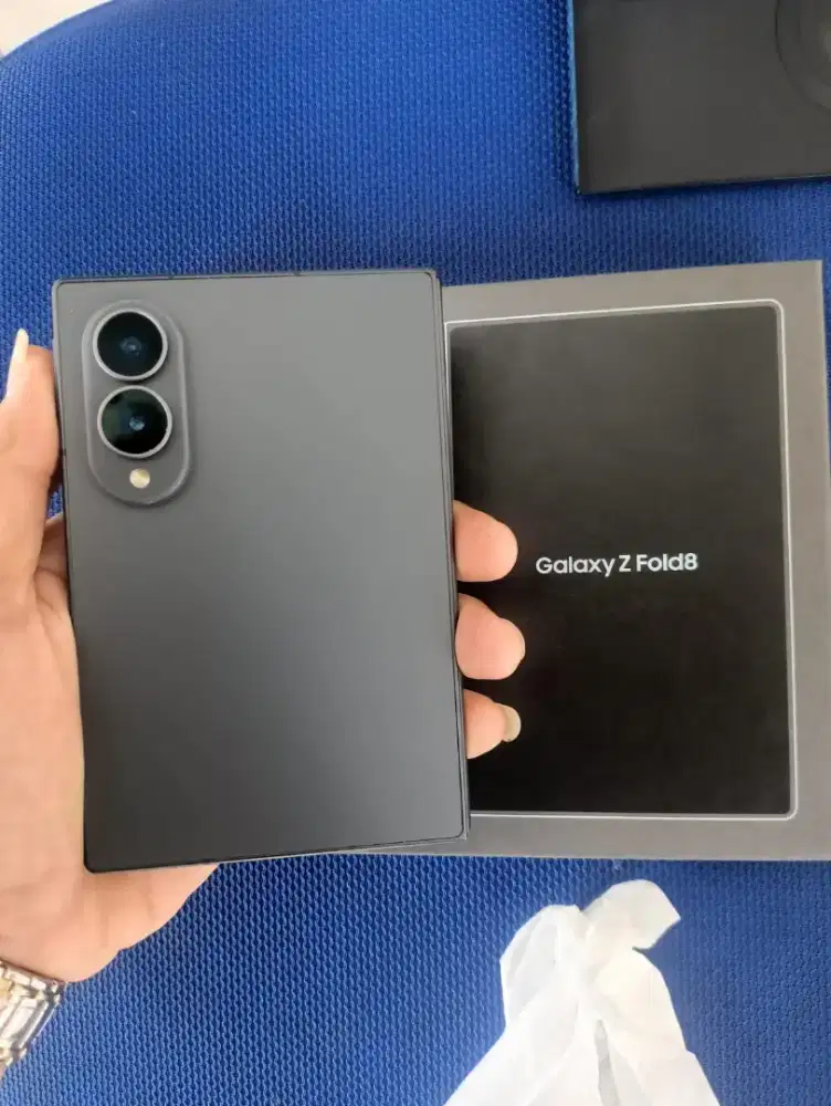 Samsung Galaxy Z Fold 8 12/512GB Like New