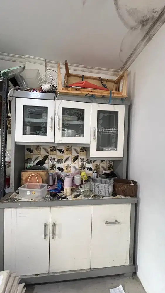 LEMARI DAPUR MASIH BAGUS