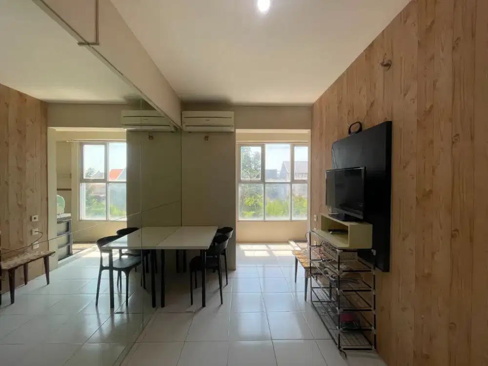 UNIT FOR RENT! Apartemen Dian Regency - 2BR, Lantai Rendah, Semi Furnish