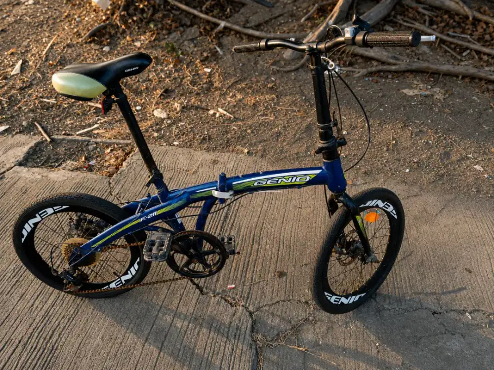 sepeda lipat Genio f211