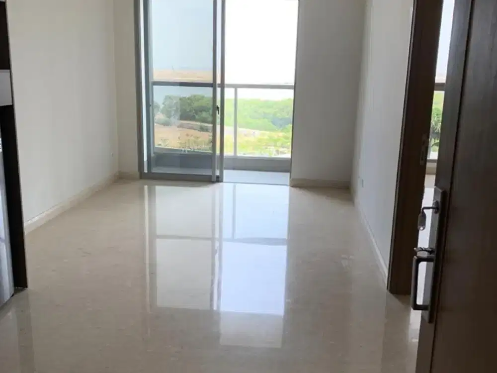 Disewakan Apartemen Gold Coast, 51m², 1BR, Low Zone, Sea View