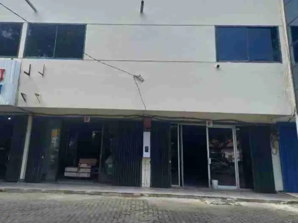 Disewakan 2 Ruko Jejer 2 lantai di Kompleks Pertokoan MT Haryono Hook Jl.A.Yani - Semarang