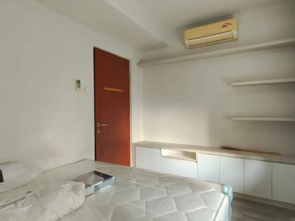 Disewakan 1BR Full Furnish di Apartemen Royal Mediterania Garden