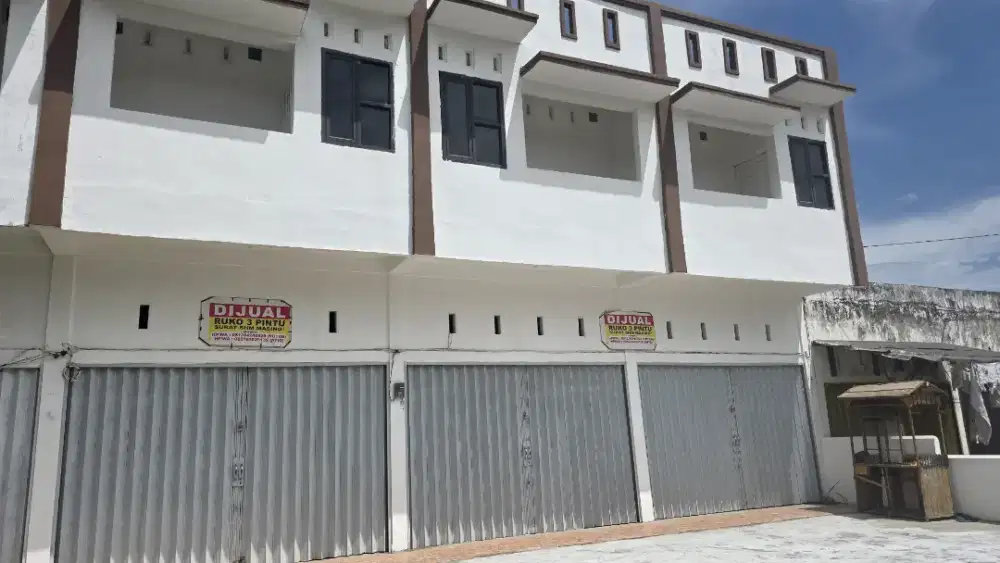 Ruko 2 lantai 3 pintu