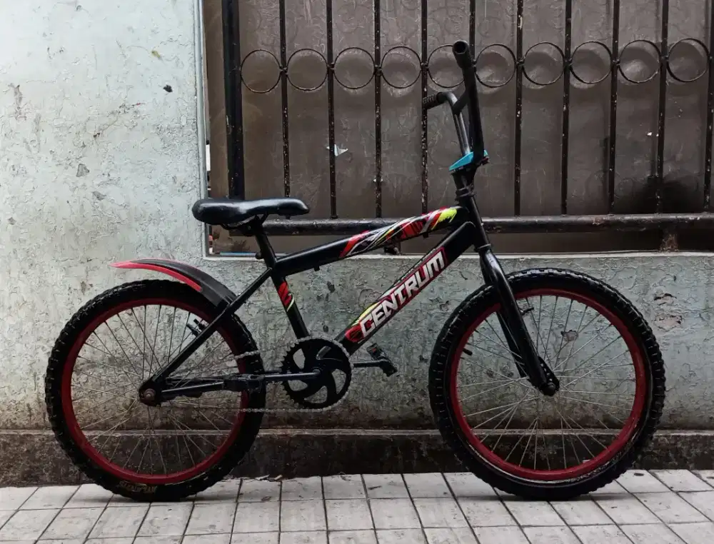 Sepeda BMX Centrum 20 inc rem terpedo, harga pas.. Cipinang