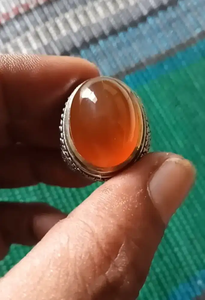 Batu cincin obi oranye giwang