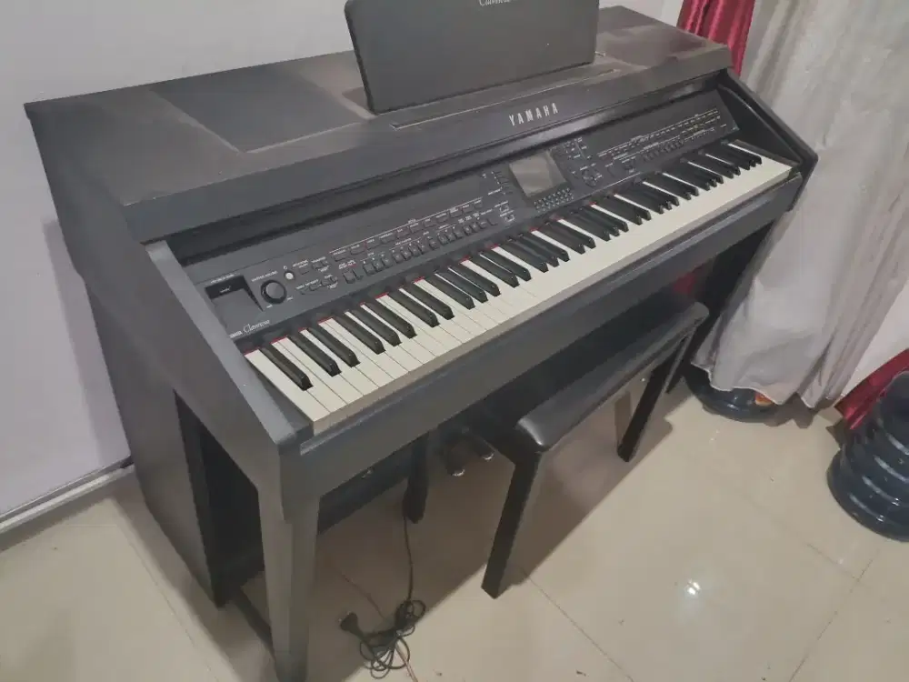 Yamaha Piano CVP-701