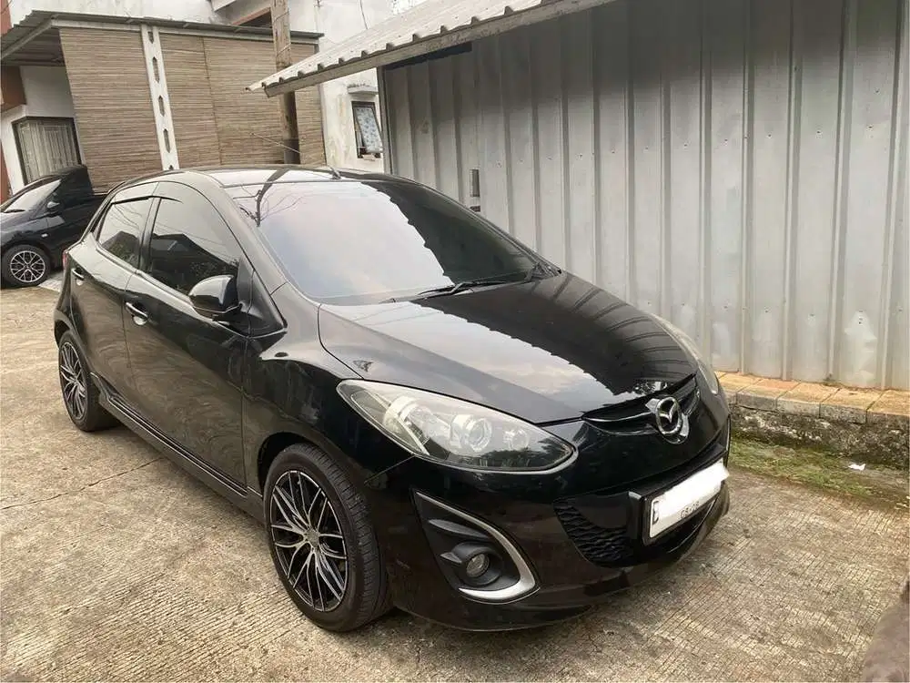 Mazda 2 2013 Bensin