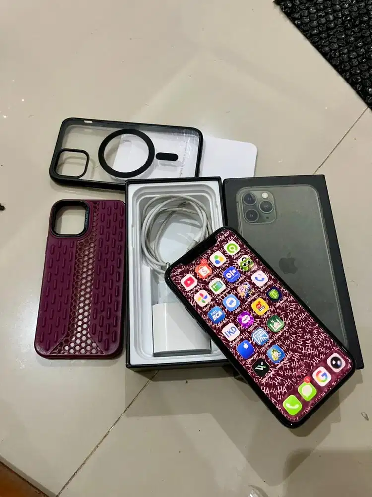 Iphone 11 pro midnight green 256 Gb inter Beacukai sinyal permanen