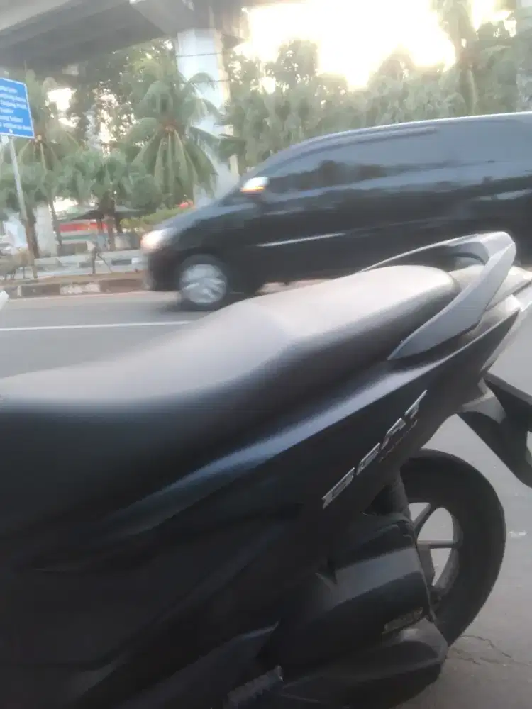 Jasa antar jemput