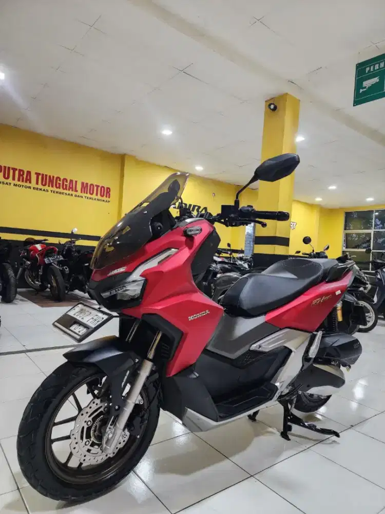 READY NIH ADV 160 ABS KM LOWW LANGSUNG AJAA GASSIN
