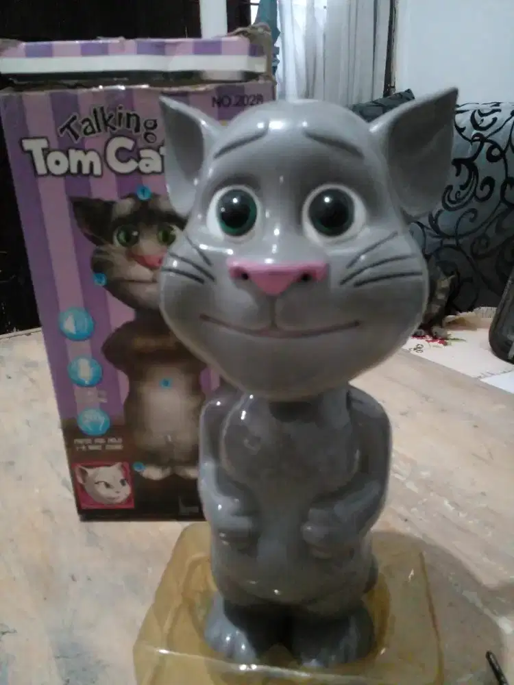 Mainan kucing abu2