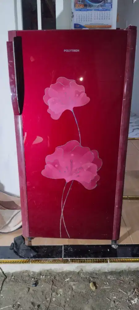 Kulkas 1 pintu polytron bekas murah