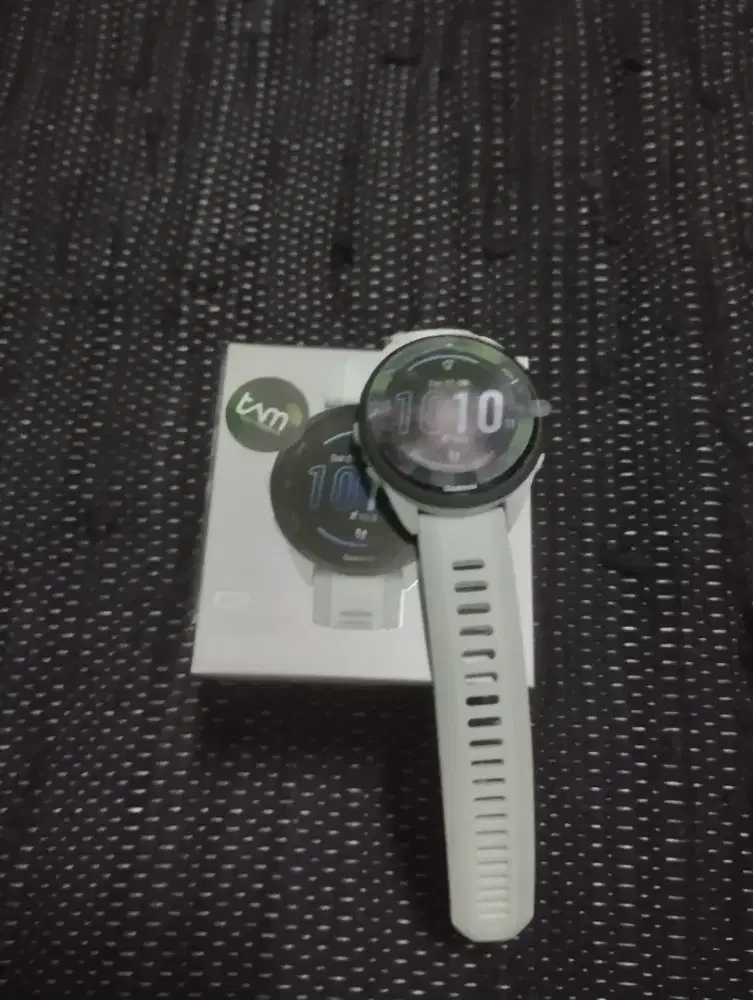 GARMIN FORERUNNER 165 White (NON MUSIC)