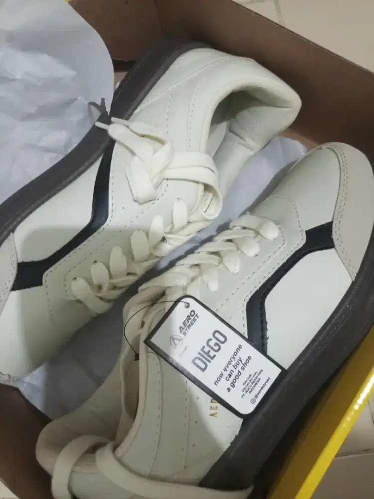 SEPATU AERO STREET DIEGO