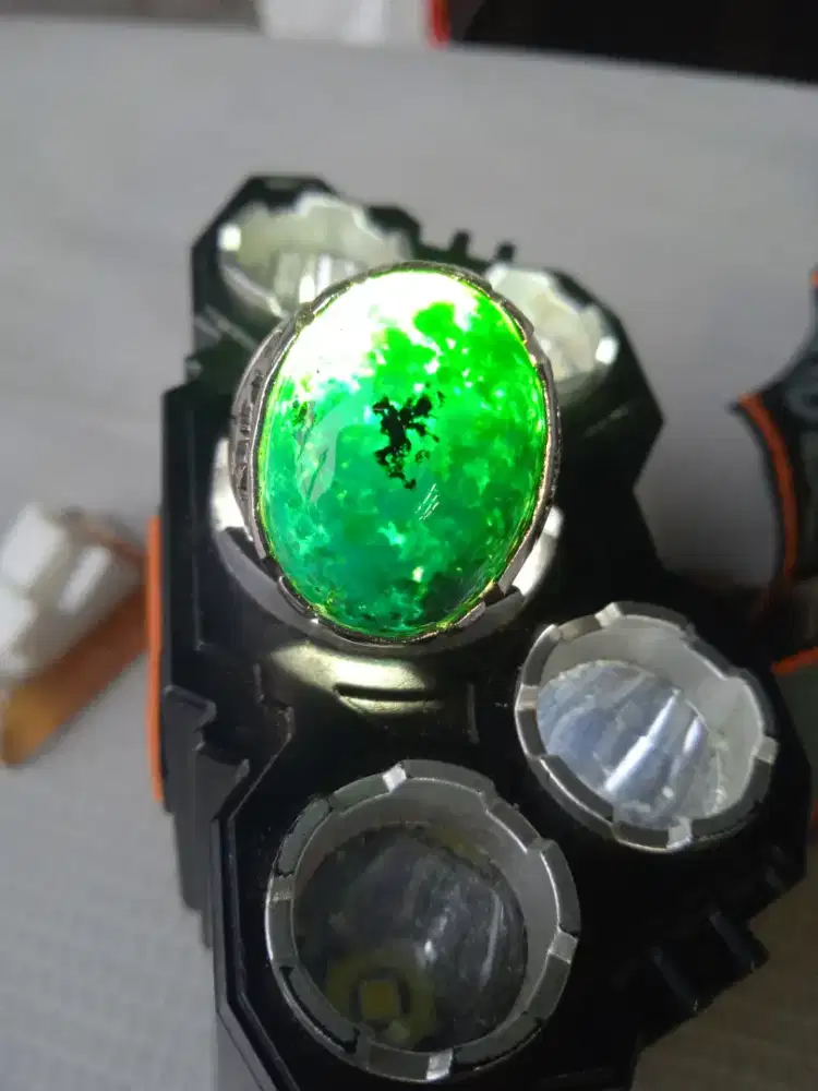 Batu Bacan Palamea