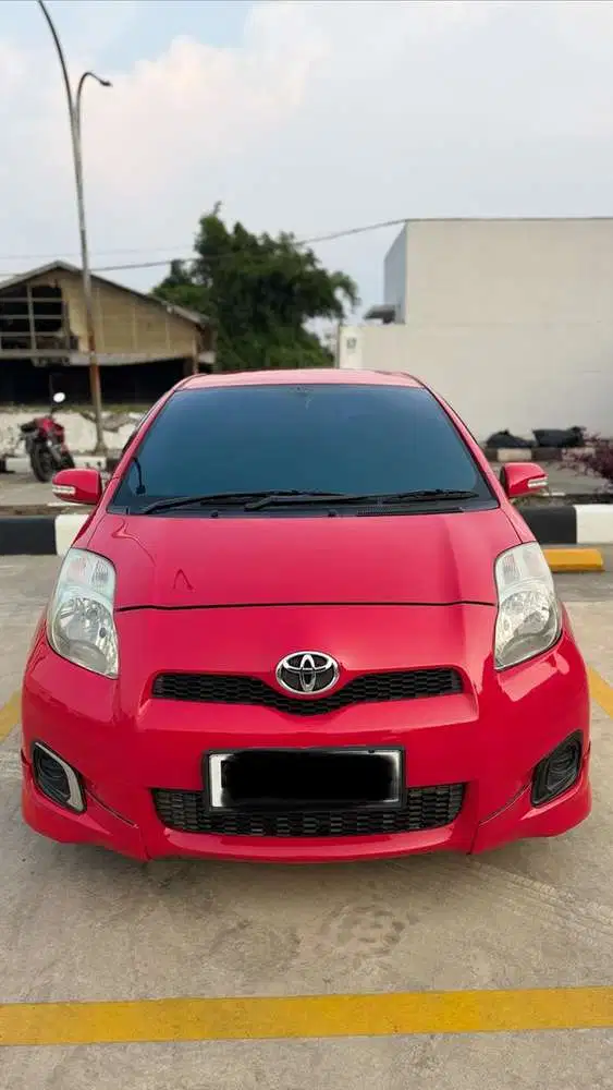 Toyota Yaris 2012 Bensin