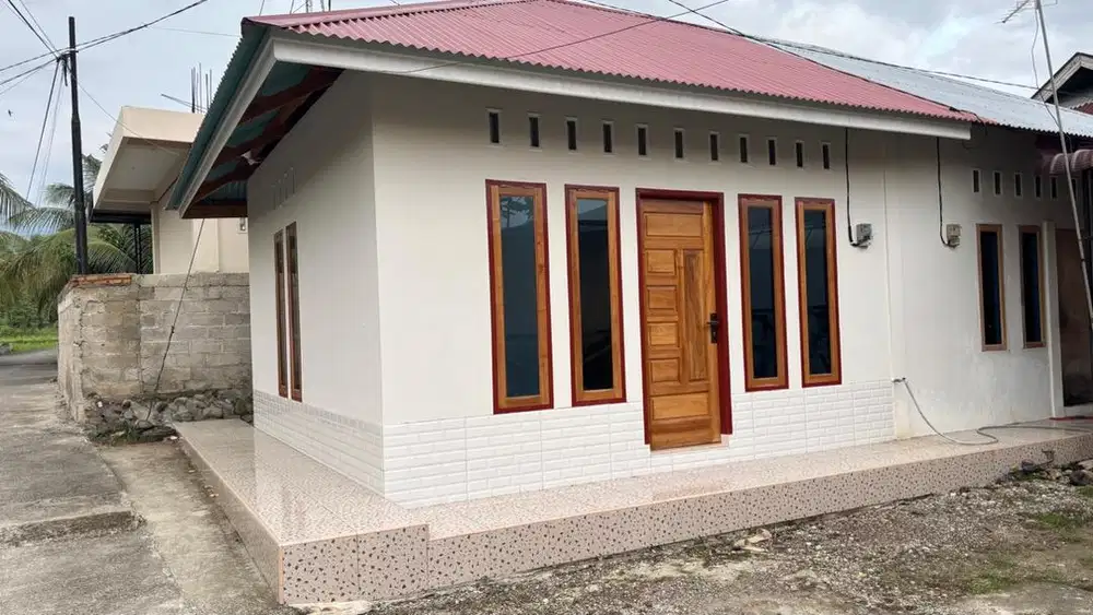 DIKONTRAKAN/DISEWAKAN RUMAH BARU SIAP HUNI
