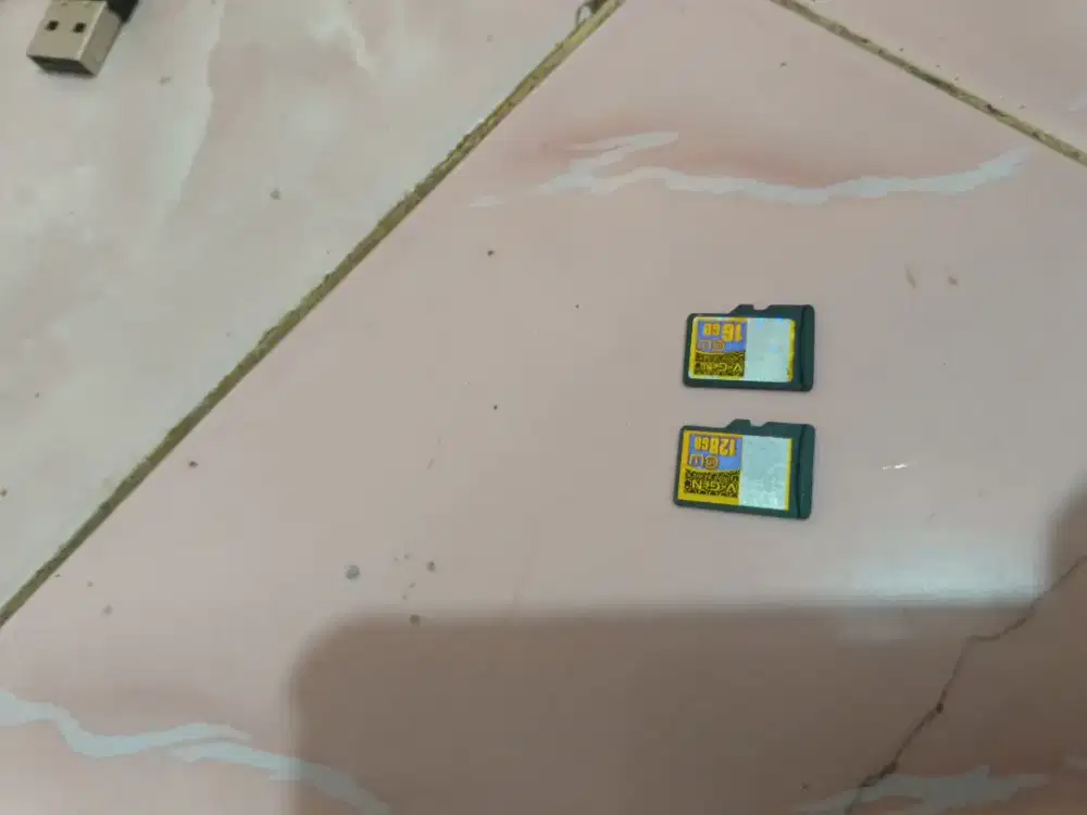 Micro sd vgen 128gb dan 16gb