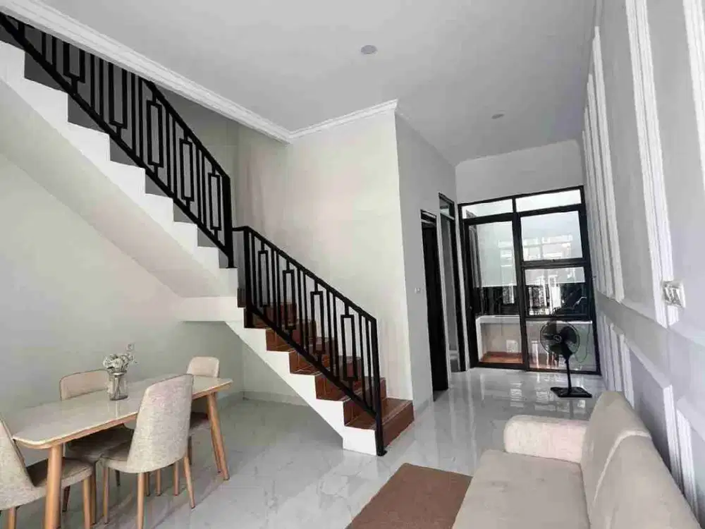 Dijual Rumah Baru 2 Lantai SHM 3 KT di Harapan Indah Bekasi