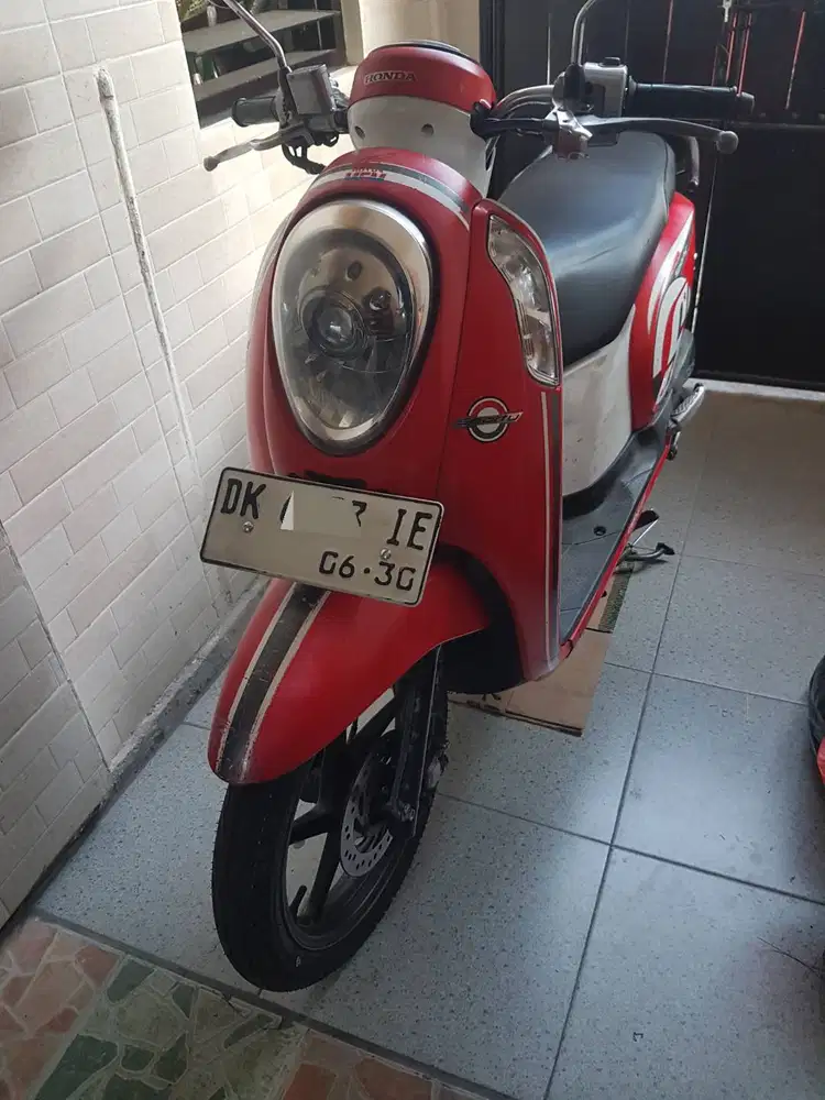 Jual motor honda scoopy th 2015