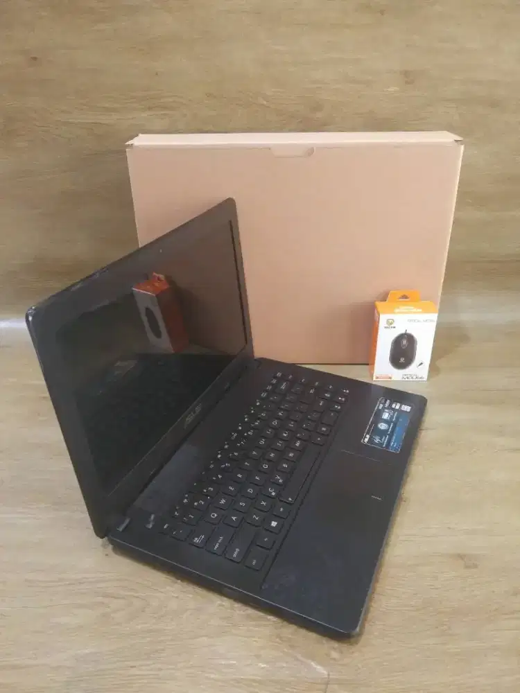 Laptop Asus X453S Slim Celeron 8/128GB + HDD 500GB