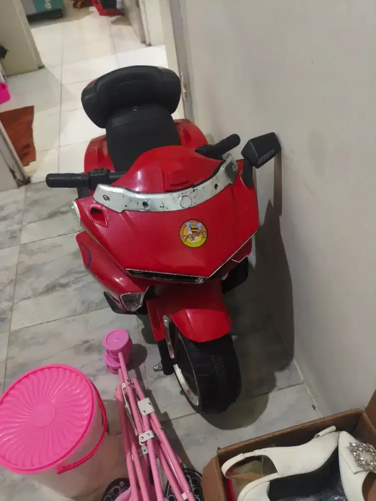 Motor aki anak-anak