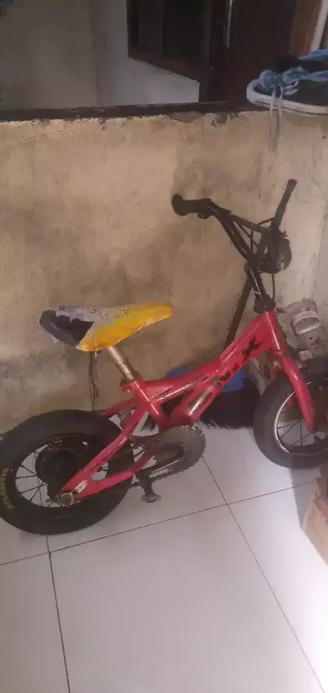 Sepeda anak UK 14