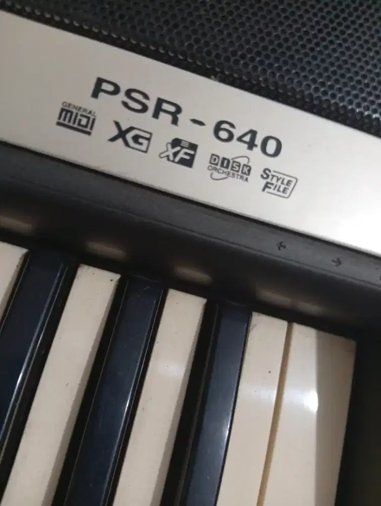 YAMAHA PSR 640 ADAPTOR ORY TUT OK STYLE NORMAL LCD ATAS OFF BWH ON MLS