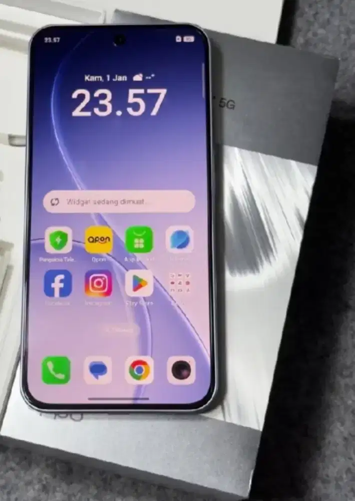 Oppo reno 15f 5G Ram 8Gb/128Gb lengkap