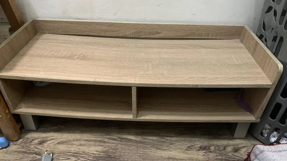 Rak mini Tv model kayu