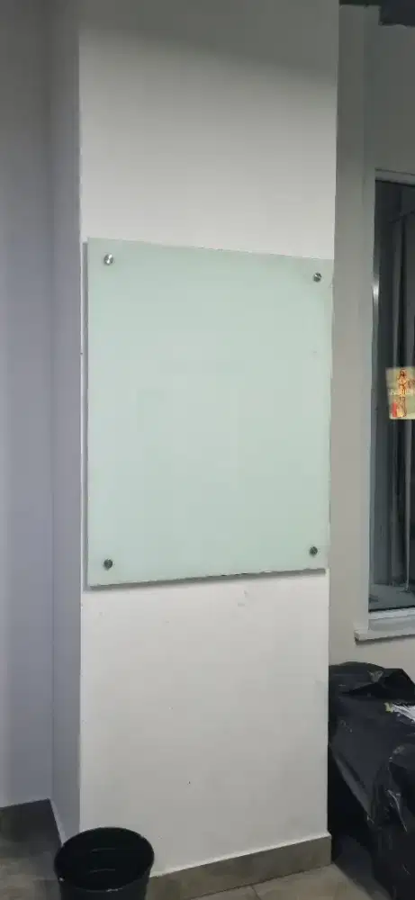 Glass Board papan tulis kaca