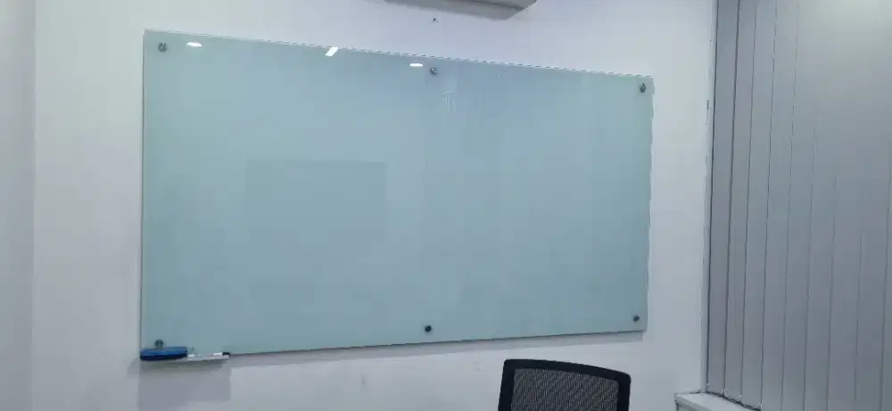 Glass Board papan tulis kaca