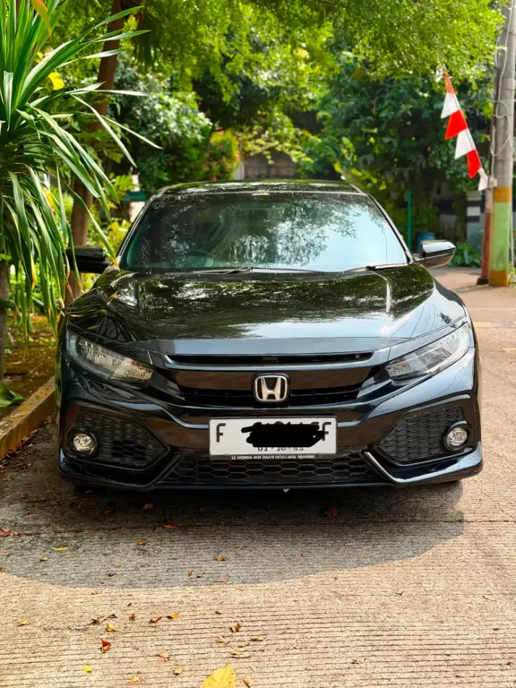 Honda Civic Hatchback 1.5 RS Turbo 2019 AT KM 46rb Istimewa