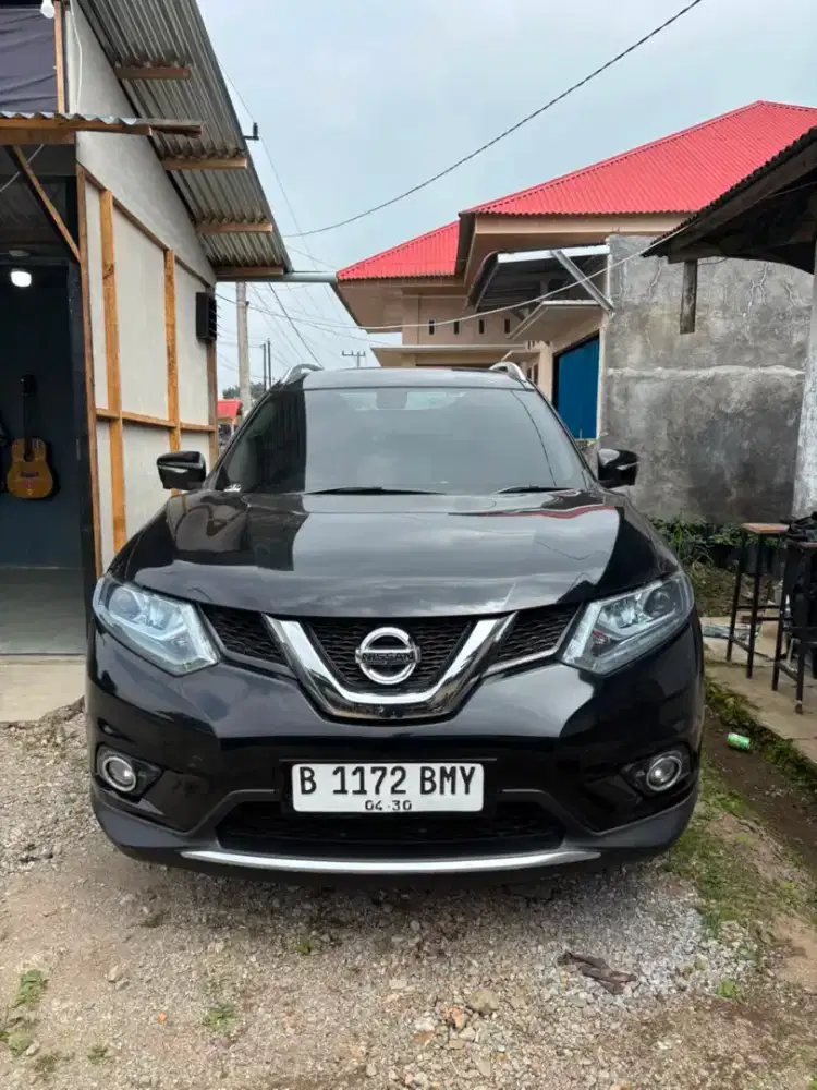 Nissan Xtrail T32 tahun 2015 AT