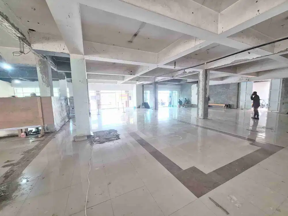 Di sewakan Ruang Usaha Bersama Strategis di Mainroad Riau Bandung