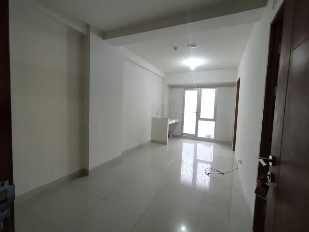 Dijual 2BR Unfurnish Oak Tower B – Sky Garden, Pool, 3 Menit LRT, Lantai 8 Siap Huni