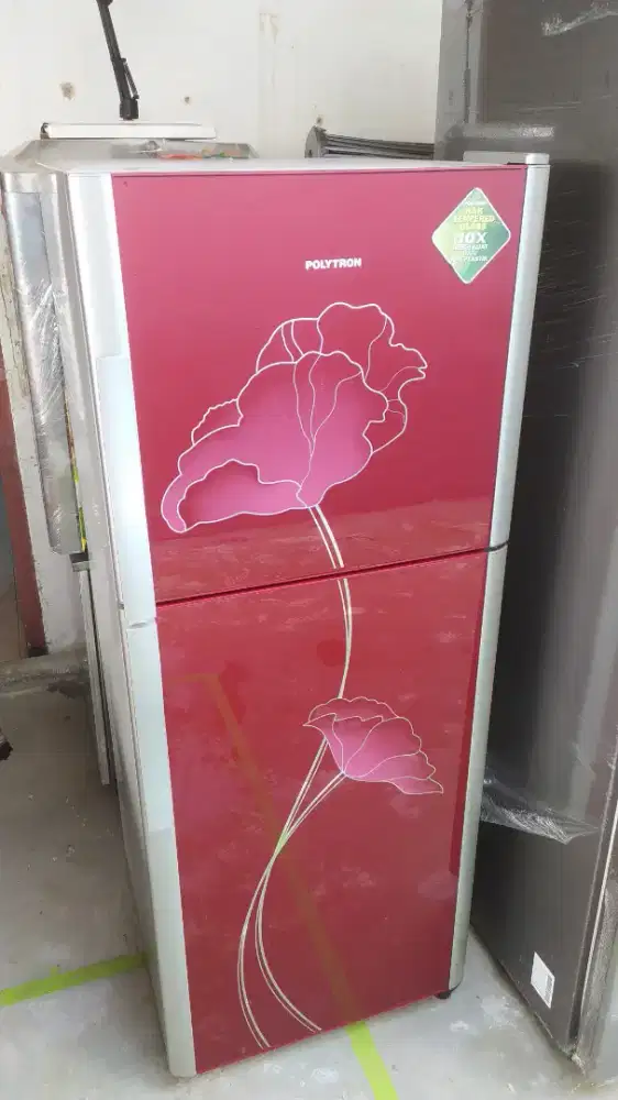 Dijual kulkas politron 2 pintu