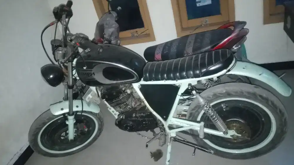Jual motor custom mesin Suzuki Thunder 125 pajak off