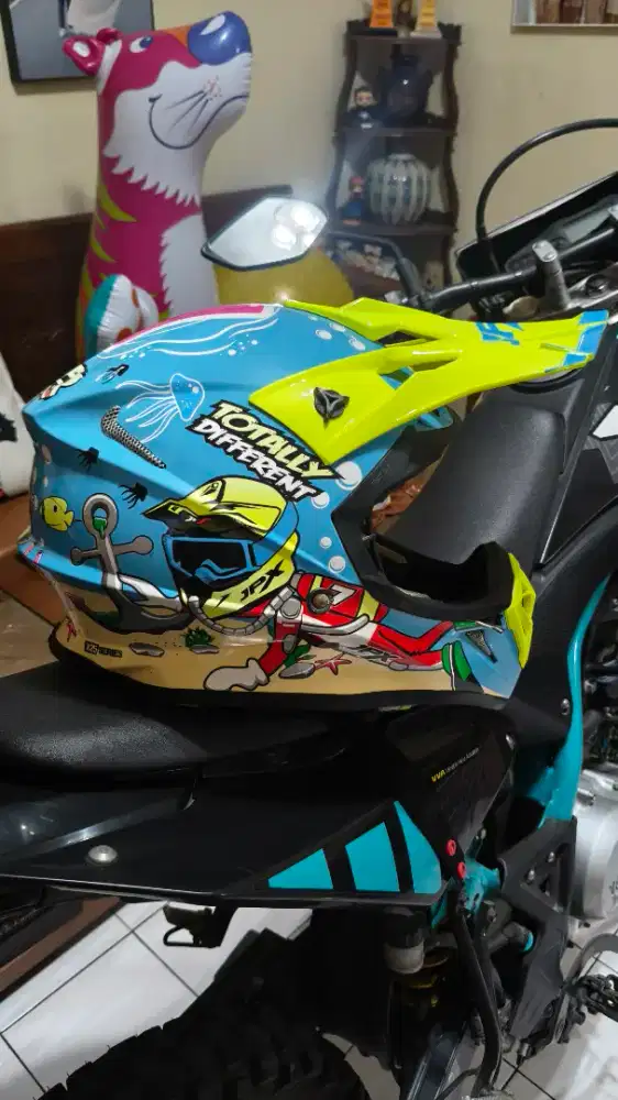 HELM JPX ( UNDER WATER )